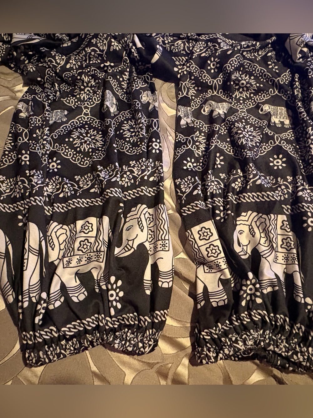 Amazon 2X Black and White Elephant Print Yoga Harem Jogger Pants elastic waist - Picture 3 of 6